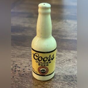 Coors Golden Beer mini bottle salt or pepper shaker.